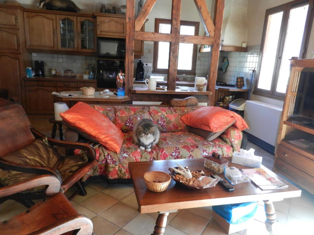 Gite Familial Fouga Bareilles Exterior foto